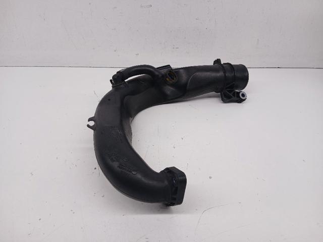 Cano derivado de ar, entrada na turbina (supercompressão) 8200645723 NISSAN
