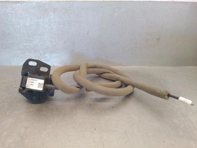 Fecho superior da porta traseira esquerda batente 8200661155 RENAULT