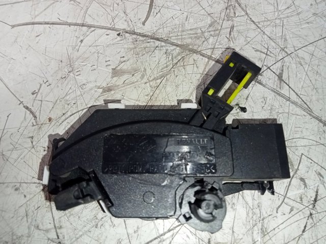 Sensor de ativação de embraiagem 8200666173 RENAULT