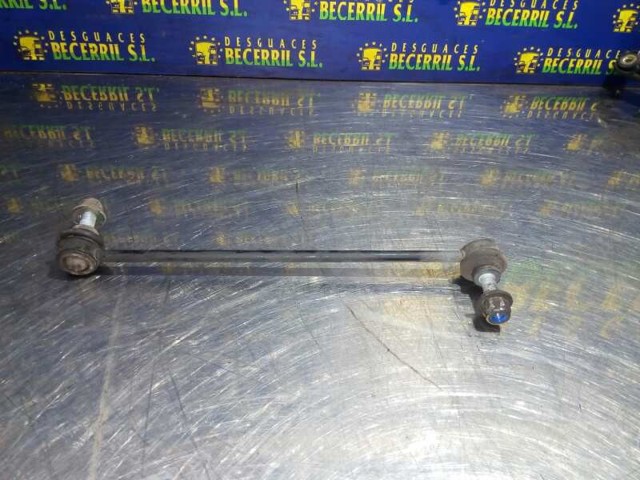 Montante de estabilizador dianteiro 8200669065 RENAULT