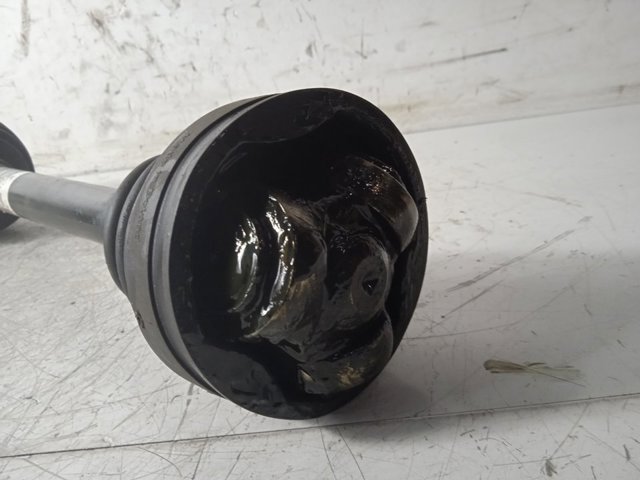 Semieixo (acionador) dianteiro esquerdo 8200687910 RENAULT
