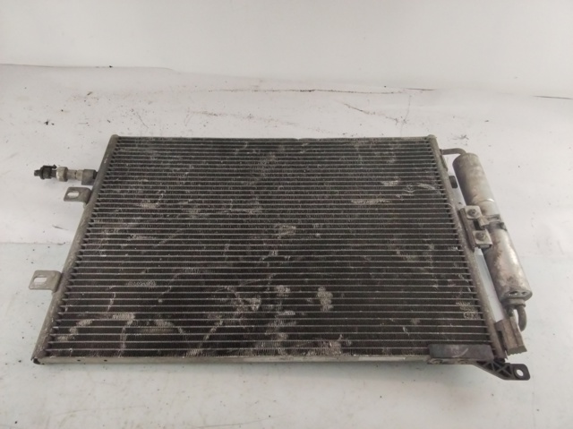 Radiador de aparelho de ar condicionado 8200688392 RENAULT