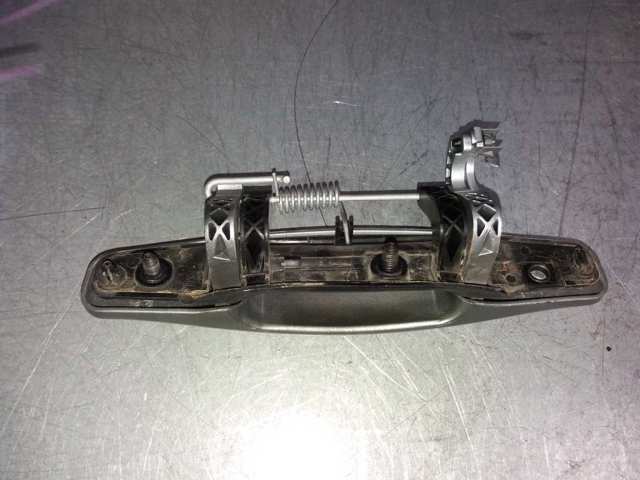 Maçaneta externa dianteira/traseira da porta direita 8200733838 RENAULT