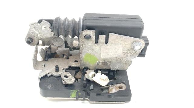 Fecho da porta dianteira esquerda 8200735225 RENAULT