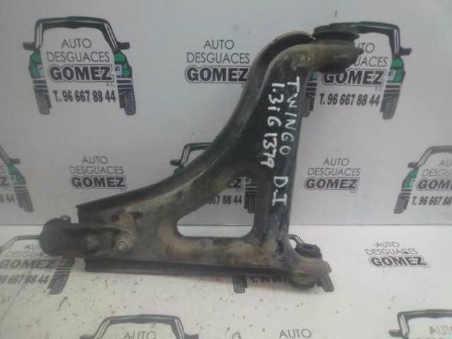 Braço oscilante inferior esquerdo de suspensão dianteira 8200737125 RENAULT
