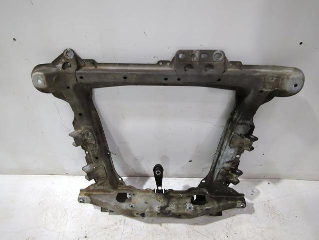 Viga de suspensão dianteira (plataforma veicular) 8200741079 RENAULT