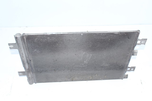 Radiador de aparelho de ar condicionado 8200741257 RENAULT