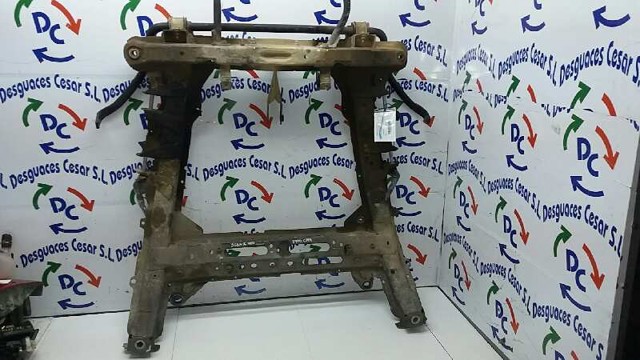 Viga de suspensão dianteira (plataforma veicular) 8200742904 RENAULT