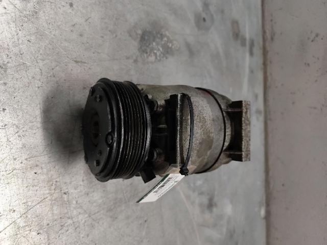 Compressor de aparelho de ar condicionado 8200763772 RENAULT