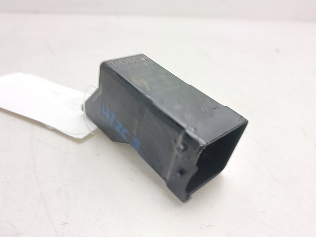 8200798585 Renault (RVI)