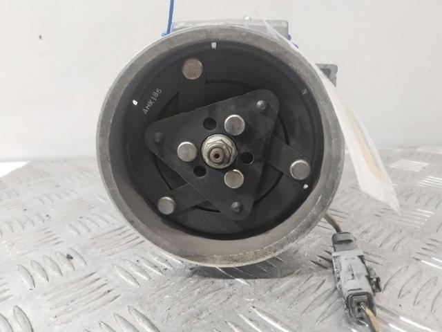 8200819568 Renault (RVI)