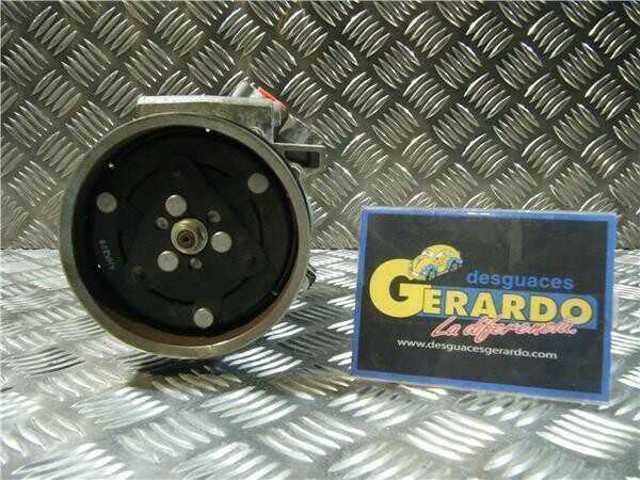 Compressor de aparelho de ar condicionado 8200819568A RENAULT