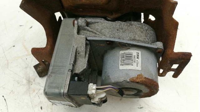 8200826807A Renault (RVI)