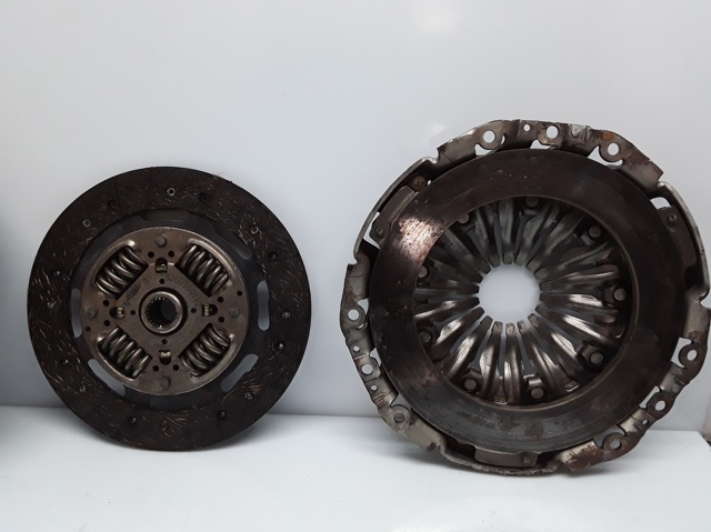 Disco de embraiagem 8200900112 NISSAN