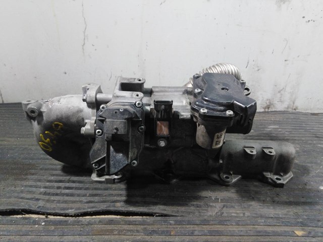 8200915216 Renault (RVI)