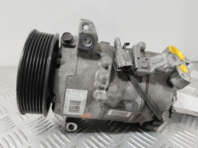 Compressor de aparelho de ar condicionado 8200958328 RENAULT