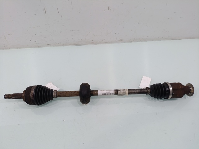 8201045819 Renault (RVI)