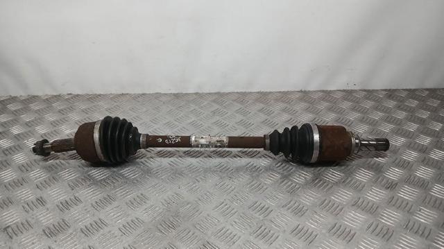 Semieixo (acionador) dianteiro direito 8201353438 RENAULT