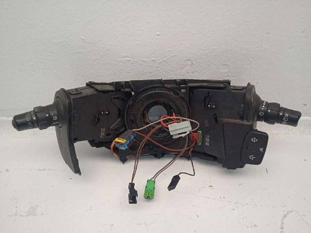 8201590627 Renault (RVI)