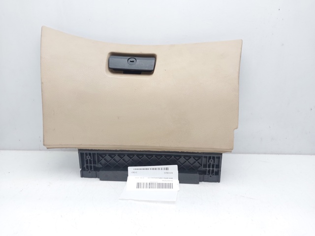 8203822 BMW