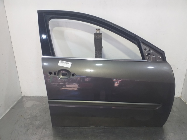 821000022R Renault (RVI)