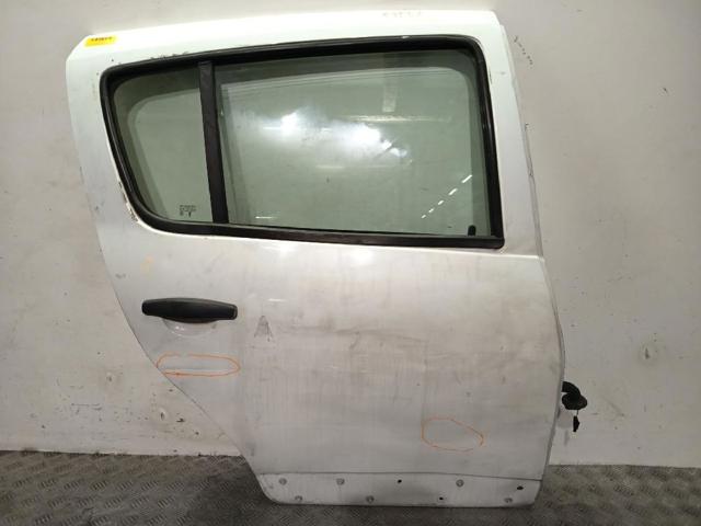Porta traseira direita 821006948R RENAULT