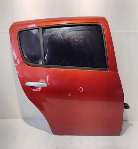 Porta traseira direita 821006948R RENAULT