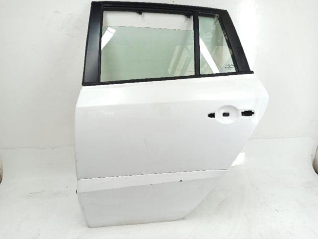Porta traseira esquerda 821010028R RENAULT
