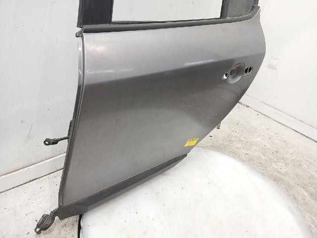 Porta traseira esquerda 821010108R RENAULT