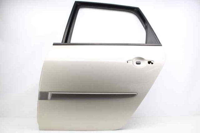 Porta traseira esquerda 821014922R RENAULT