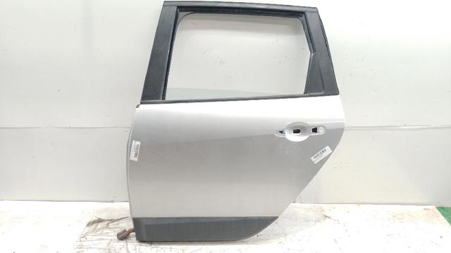 Porta traseira esquerda 821019679R RENAULT