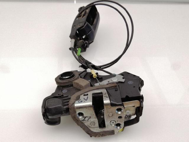 8225065J21 Suzuki