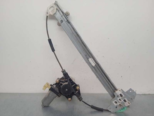 824011G010 Hyundai/Kia
