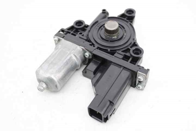 824011W020 Hyundai/Kia