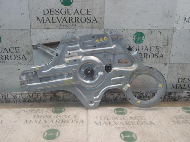 824012F010 Hyundai/Kia