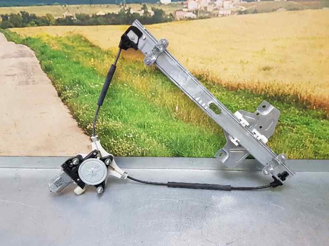 824021W010 Hyundai/Kia