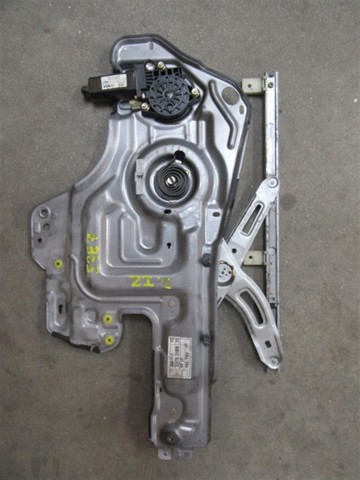 824053A000 Hyundai/Kia