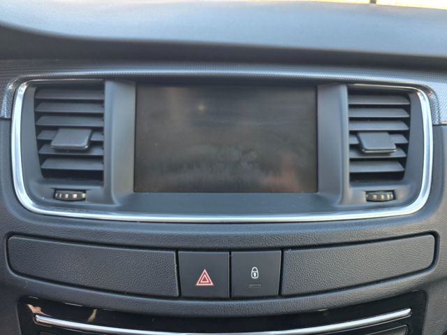 8244V4 Peugeot/Citroen