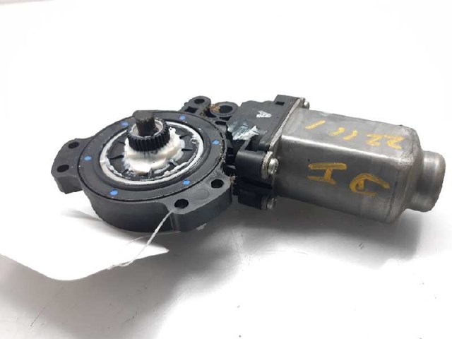 824502B000 Hyundai/Kia