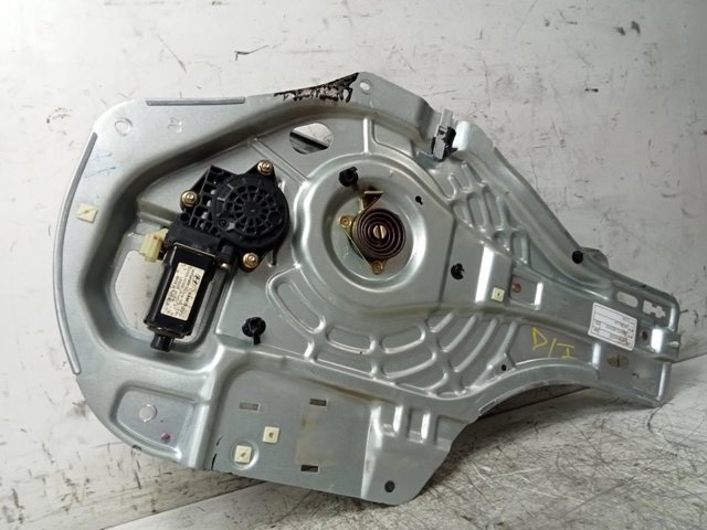 824502E000 Hyundai/Kia