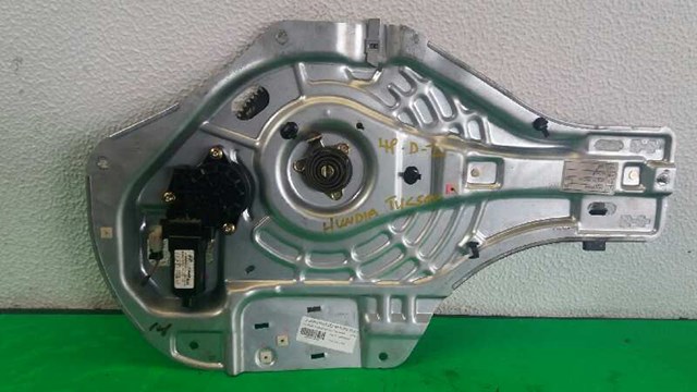 824502E000 Hyundai/Kia