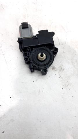 824503Z010 Hyundai/Kia