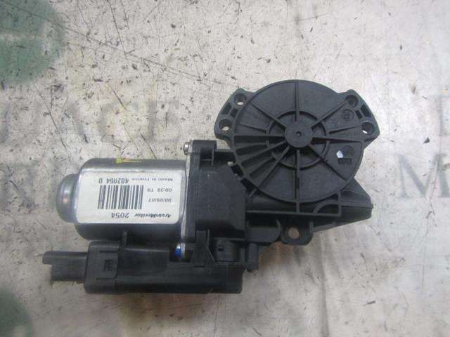 Motor de acionamento de vidro da porta dianteira direita 824601H010 HYUNDAI