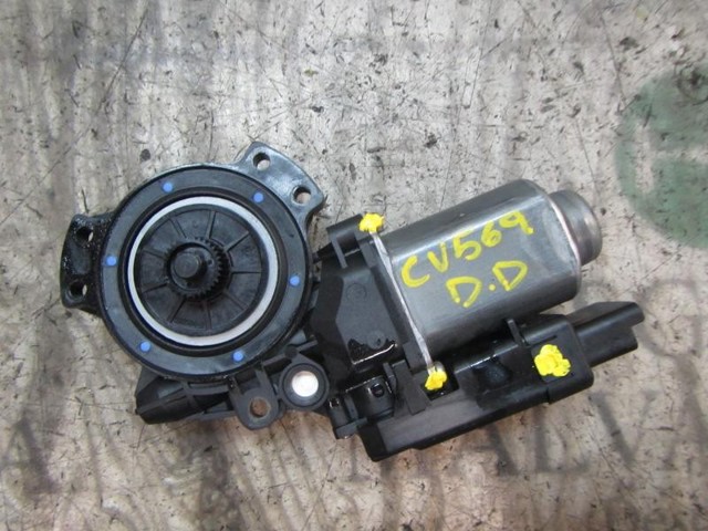 Motor de acionamento de vidro da porta dianteira direita 824601H010 HYUNDAI