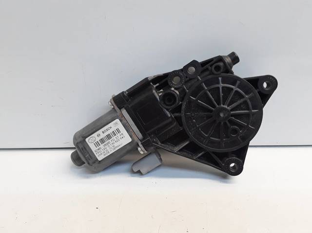 824602R000 Hyundai/Kia