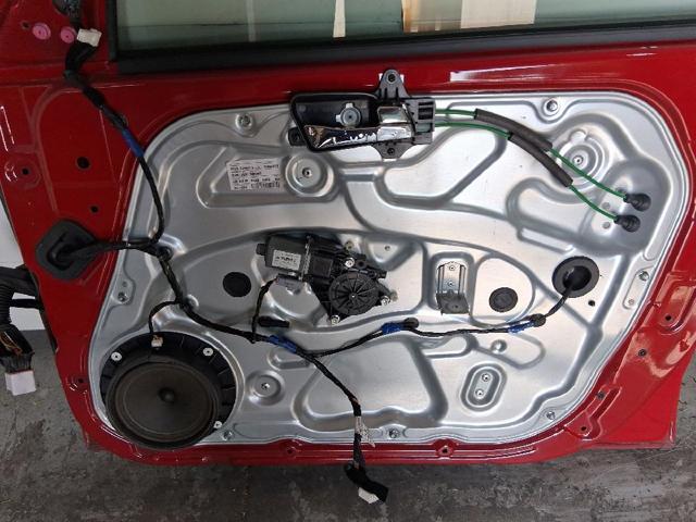 824812R000 Hyundai/Kia
