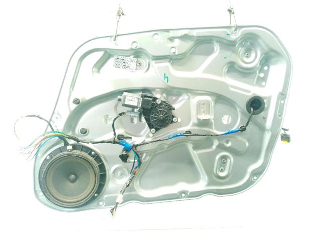 824812R000 Hyundai/Kia