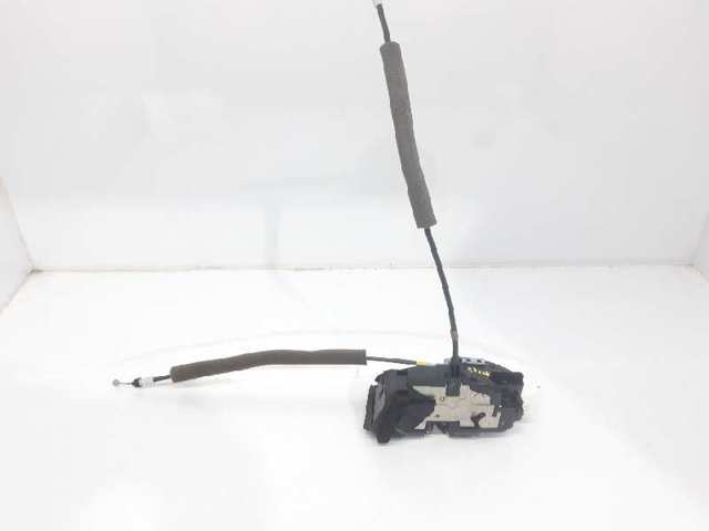 Fecho da porta traseira esquerda 825011KA2A NISSAN