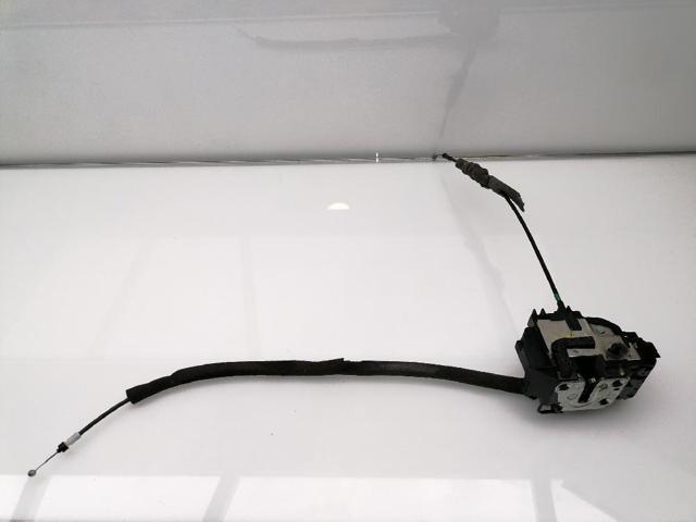 Fecho da porta traseira esquerda 82501JD90C NISSAN