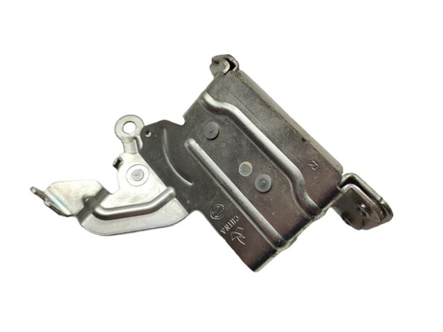 825027108R Renault (RVI)